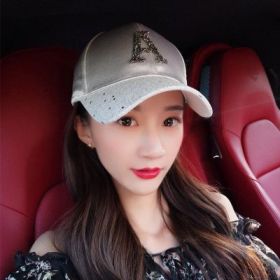 Women's Baseball Cap Versatile Social Online Influencer Fashion (Option: Sequins White A Words-Universal)